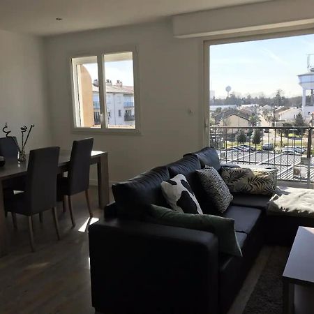 Superbe Appartement Proche Bordeaux Pied Du Tram 洛尔蒙特 外观 照片
