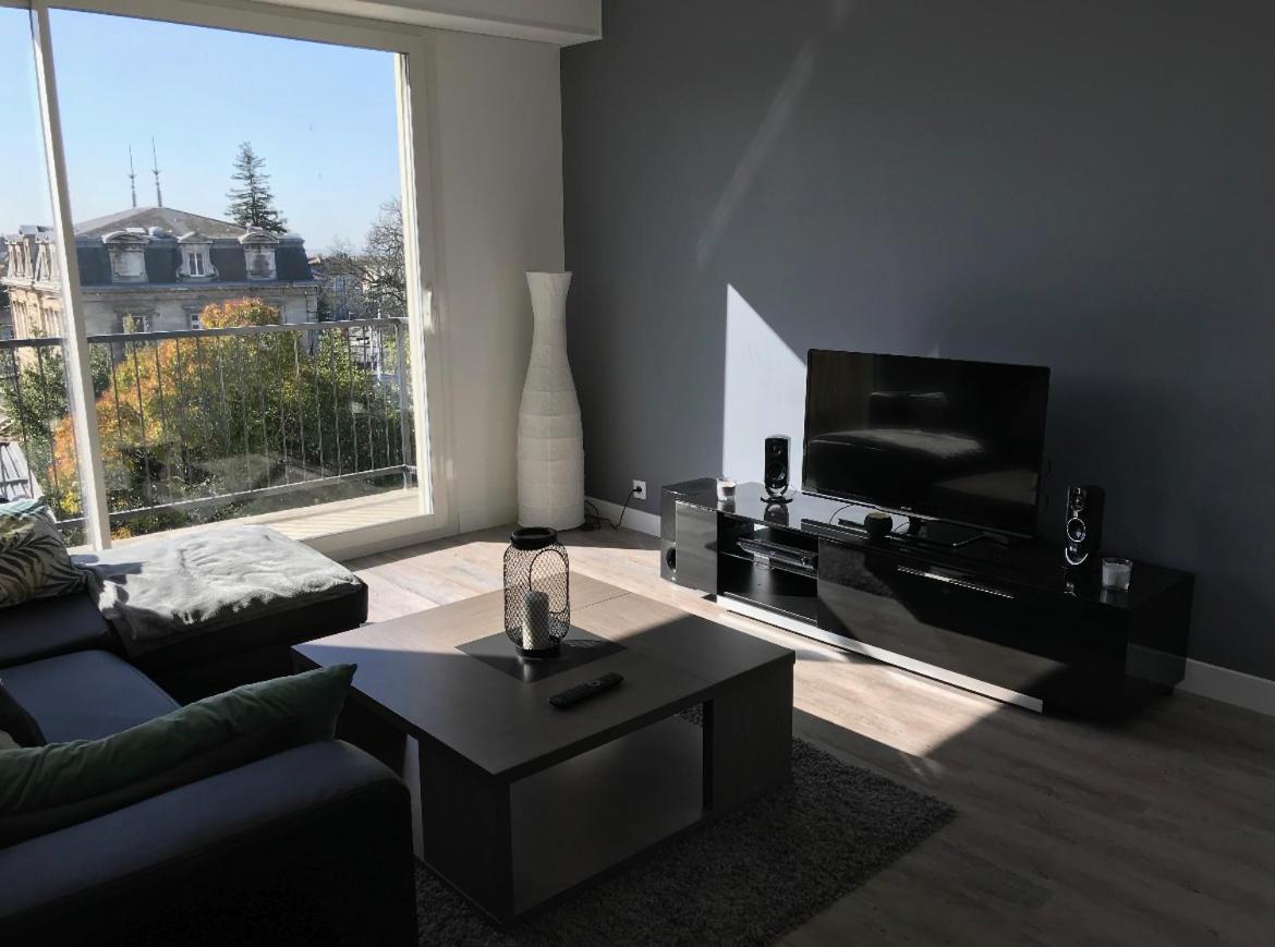 Superbe Appartement Proche Bordeaux Pied Du Tram 洛尔蒙特 外观 照片